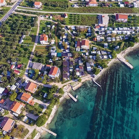 2 Bedroom Lovely In Na Moru * Sveti Petar (Zadar)